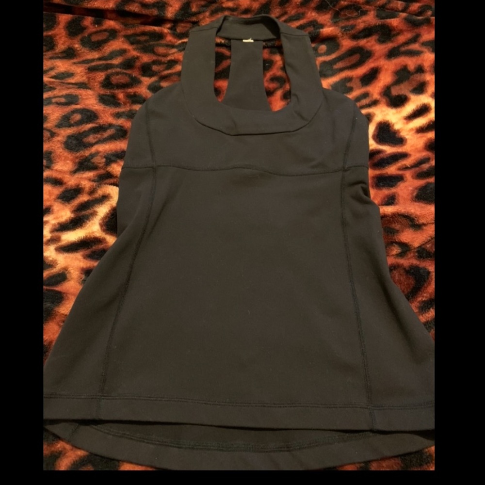 Lululemon workout top